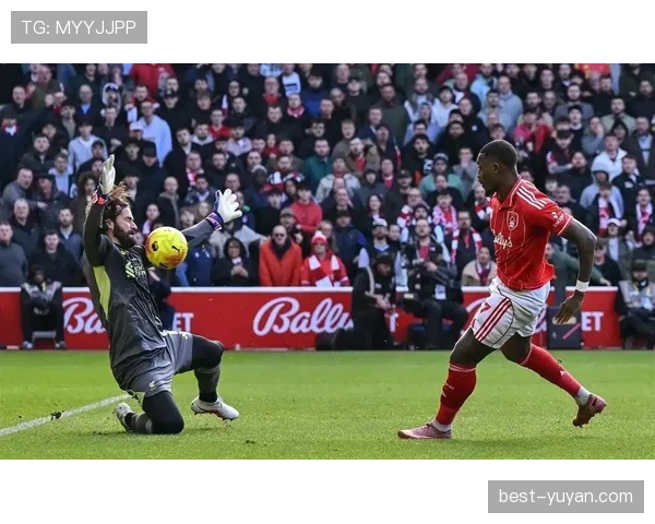 利物浦恩古莫哈替补盘活左路，突破传中注入久违活力